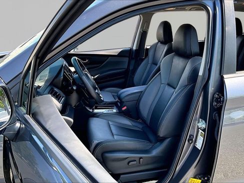 Used 2024 Subaru Ascent Onyx Edition AWD/4WD image 17