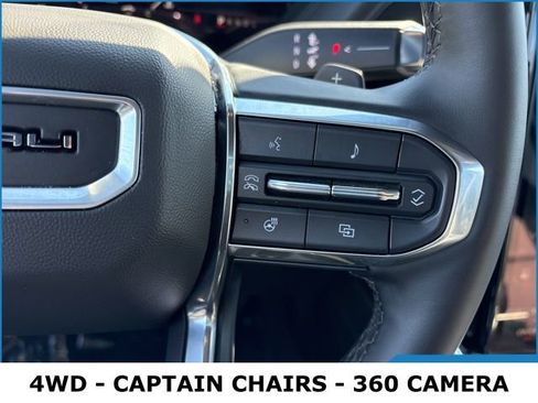 Used 2025 GMC Yukon Denali image 9