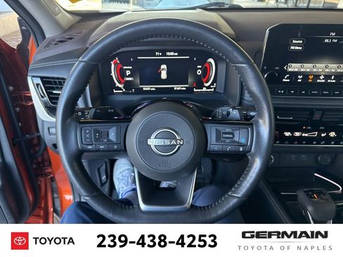 Used 2022 Nissan Rogue Platinum w/ Head-Up Display Package image 21