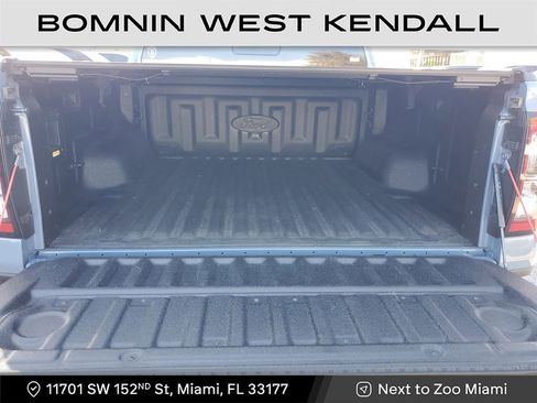 Used 2025 Ford Ranger XLT w/ Black Appearance Package image 11