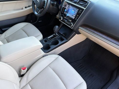 Used 2018 Subaru Outback 2.5i Limited image 20
