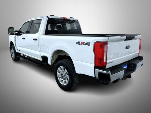 Used 2024 Ford F250 XLT image 7