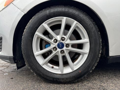 Used 2018 Ford Focus SE FWD image 11