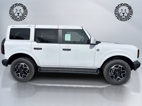 New 2026 Ford Bronco Outer Banks AWD/4WD image 5