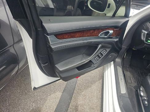 Used 2014 Porsche Panamera Turbo AWD/4WD image 13