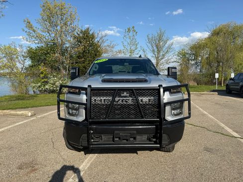 Used 2022 Chevrolet Silverado 2500 Custom w/ Gooseneck/5TH Wheel Package AWD/4WD image 3