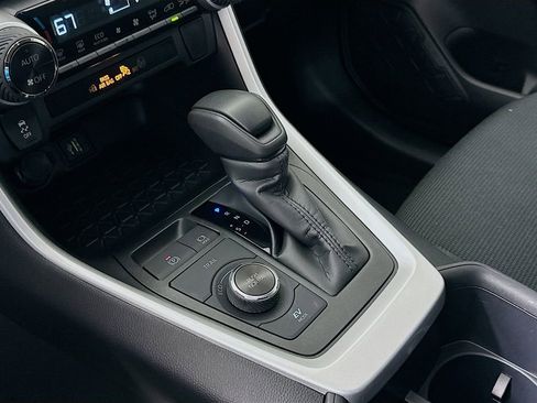 Used 2025 Toyota RAV4 LE image 16