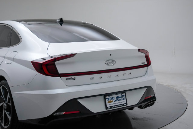 Used 2021 Hyundai Sonata SEL Plus w/ Tech Package FWD image 4