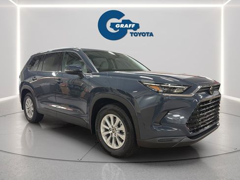 New 2026 Toyota Grand Highlander XLE image 18