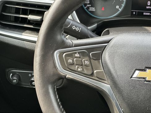 Used 2018 Chevrolet Equinox LT FWD image 20