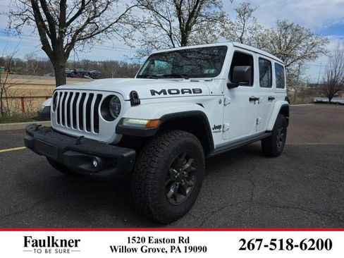 Used 2019 Jeep Wrangler Unlimited Sahara w/ Quick Order Package 24M Moab image 1