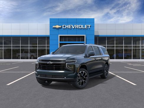 New 2026 Chevrolet Suburban RST w/ Comfort Package AWD/4WD image 32