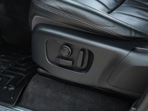 Used 2018 Land Rover Range Rover Sport Supercharged image 38