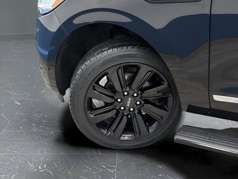 Used 2024 Lincoln Navigator L Reserve image 43