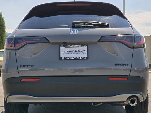 New 2026 Honda HR-V Sport image 8