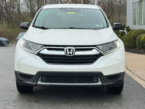 Used 2017 Honda CR-V LX image 3