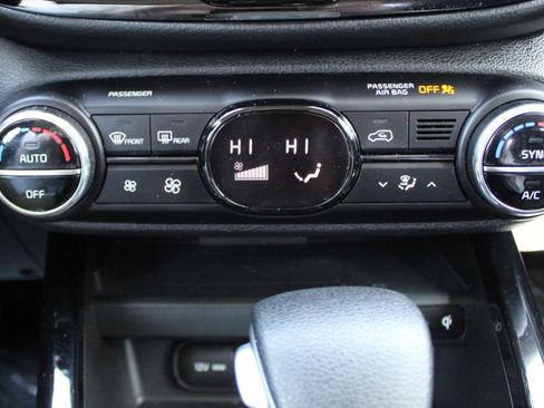 Used 2023 Kia Soul S FWD image 28