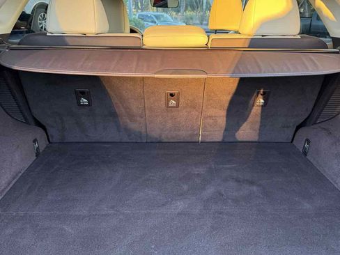 Used 2017 Lexus RX 450h AWD w/ Cold Weather Package image 11