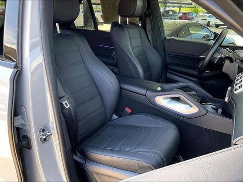 Used 2024 Mercedes-Benz GLE 580 4MATIC image 9