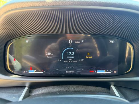 Used 2022 Jeep Wagoneer Series I w/ Premium Group I AWD/4WD image 16