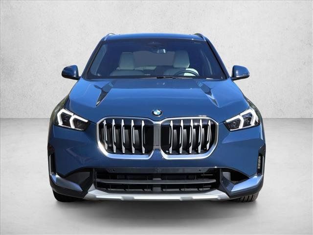 Used 2026 BMW X1 xDrive28i AWD/4WD image 5