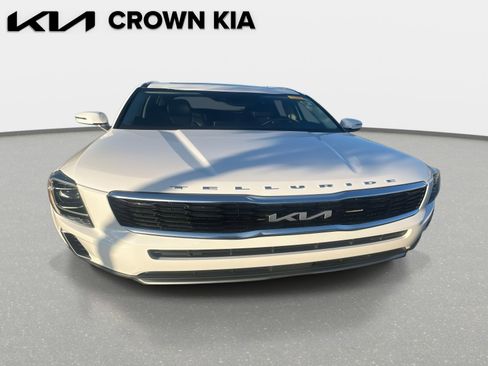 Certified 2022 Kia Telluride S image 2