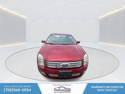 Used 2009 Ford Fusion SEL FWD image 2
