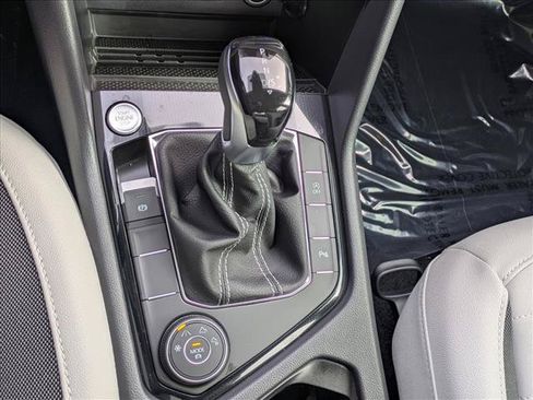 New 2026 Volkswagen Taos SE AWD/4WD image 15