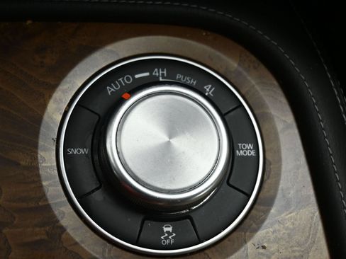 Certified 2023 Nissan Armada SL w/ Cargo Package AWD/4WD image 21