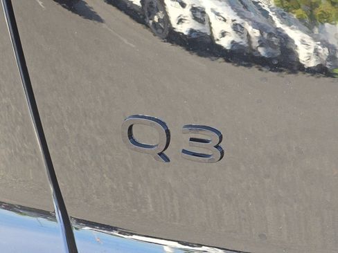 New 2026 Audi Q3 quattro 2.0T AWD/4WD image 32