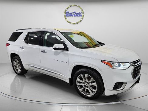Used 2018 Chevrolet Traverse Premier AWD/4WD image 9