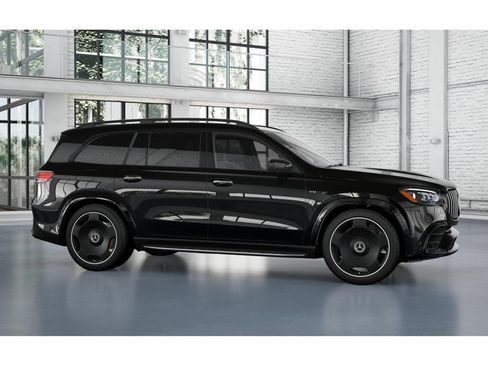 Used 2024 Mercedes-Benz GLS 63 AMG 4MATIC image 14