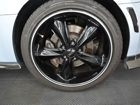 Used 2018 Chevrolet Camaro SS RWD image 42