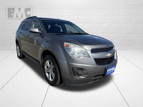 Used 2012 Chevrolet Equinox LT w/ Driver Convenience Package AWD/4WD image 2