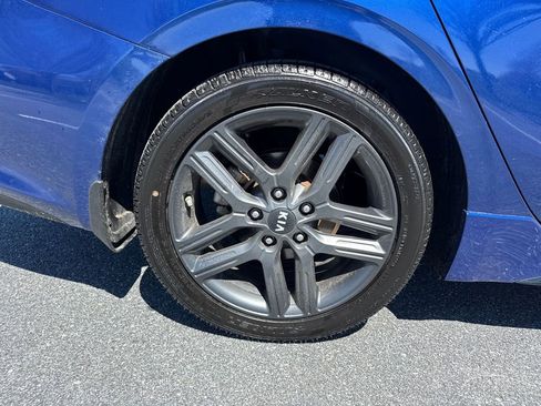 Used 2021 Kia Forte GT-Line image 30