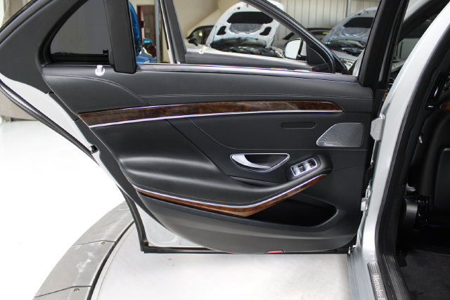 Used 2015 Mercedes-Benz S 550 4MATIC Sedan image 27