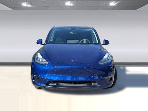 Used 2021 Tesla Model Y Long Range image 4