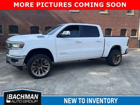 Used 2020 RAM 1500 Laramie AWD/4WD image 3