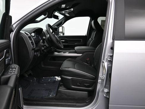 New 2026 RAM 2500 Laramie image 15