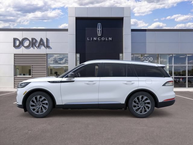 New 2026 Lincoln Aviator 2WD image 3
