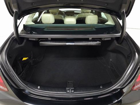 Used 2020 Mercedes-Benz C 300 4MATIC Sedan image 8