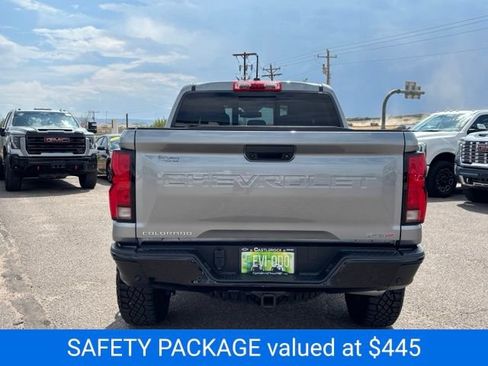 Certified 2024 Chevrolet Colorado ZR2 w/ Technology Package AWD/4WD image 4