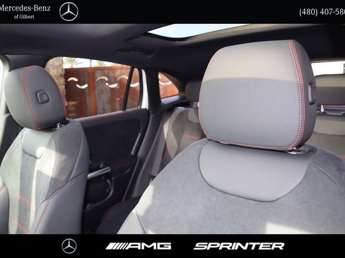 New 2026 Mercedes-Benz GLA 250 image 12