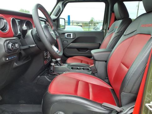 Used 2023 Jeep Wrangler Unlimited Rubicon 4xe AWD/4WD image 24