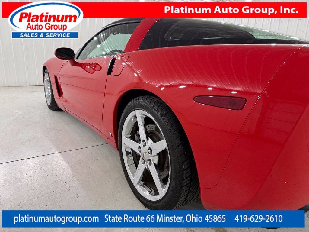 Used 2007 Chevrolet Corvette Coupe w/ Preferred Equipment Group RWD image 43