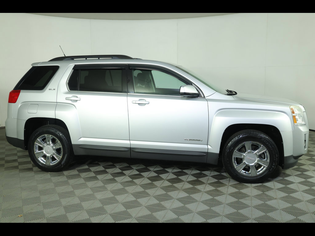 Used 2011 GMC Terrain SLE w/ Convenience Package FWD image 5