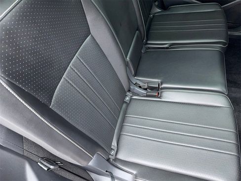 Used 2024 Volkswagen Tiguan SE R-Line image 51