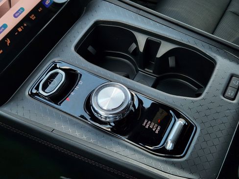 New 2025 Jeep Wagoneer S Limited image 17