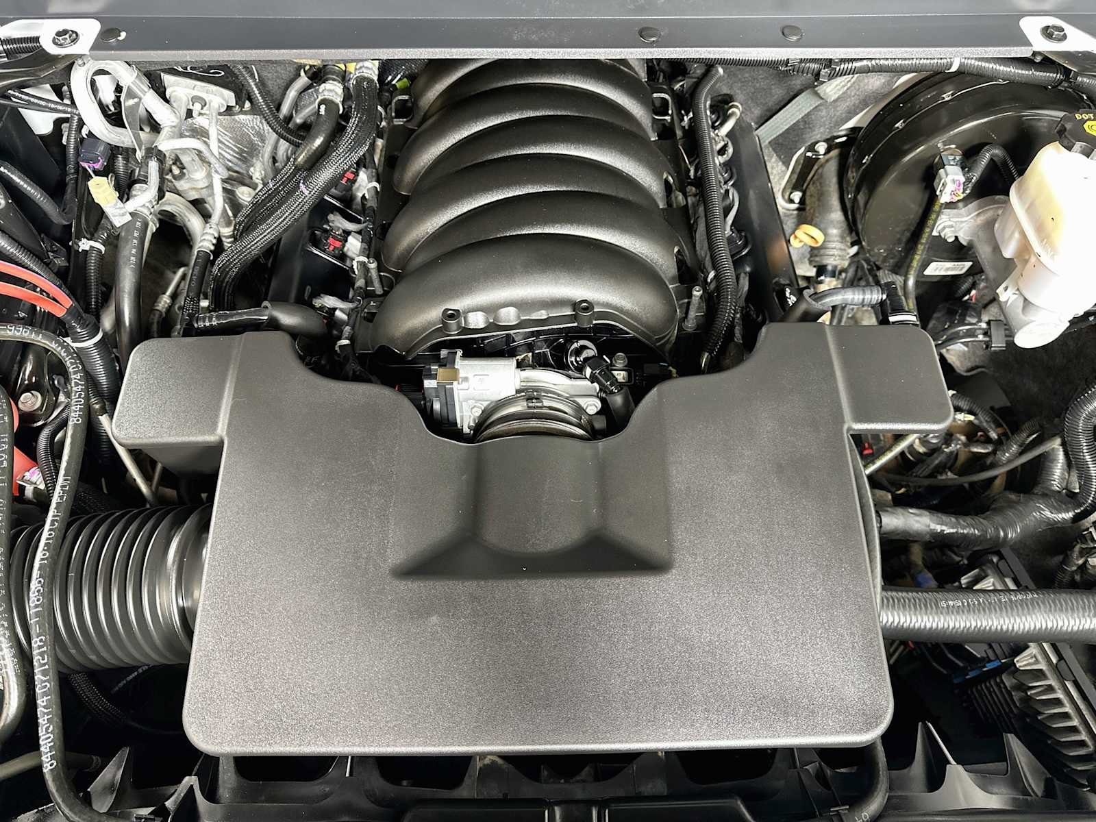 Used 2019 Chevrolet Tahoe Premier AWD/4WD image 32