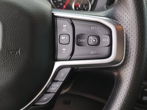 New 2025 RAM 3500 Tradesman w/ Chrome Appearance Group AWD/4WD image 21